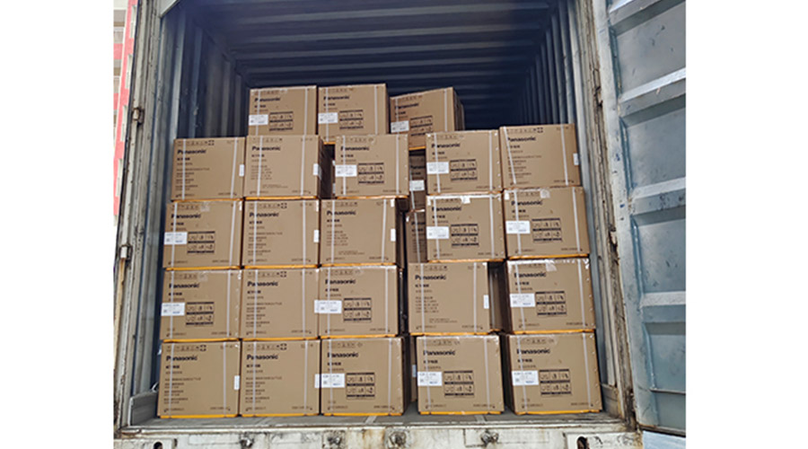 滿滿的貨物！國(guó)內(nèi)知名品牌客戶全自動(dòng)滾筒洗衣機(jī)裝柜發(fā)貨
